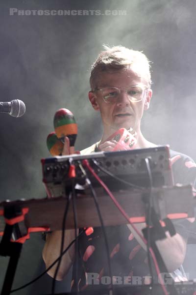 DJANGO DJANGO - 2011-11-06 - PARIS - La Cigale - 